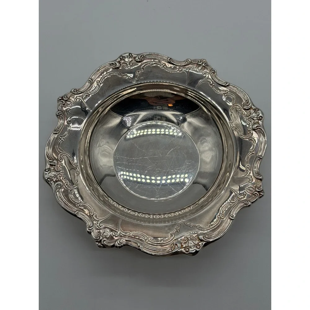 Gorham Silver Plate Repousse Scalloped Round Bowl YC1310 Ornate Floral Scroll
